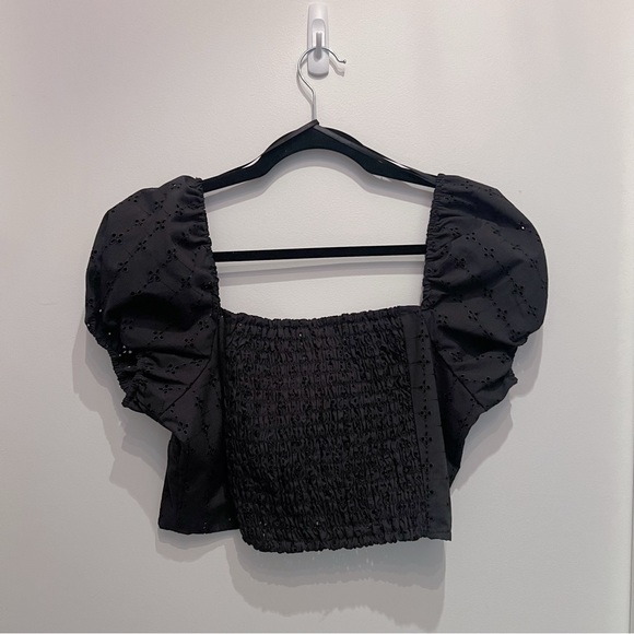 H&M Black Puffy Sleeve Top - Picture 2 of 3